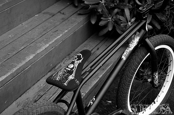 http://www.subrosabrand.com/wp-content/uploads/2009/05/2.jpg